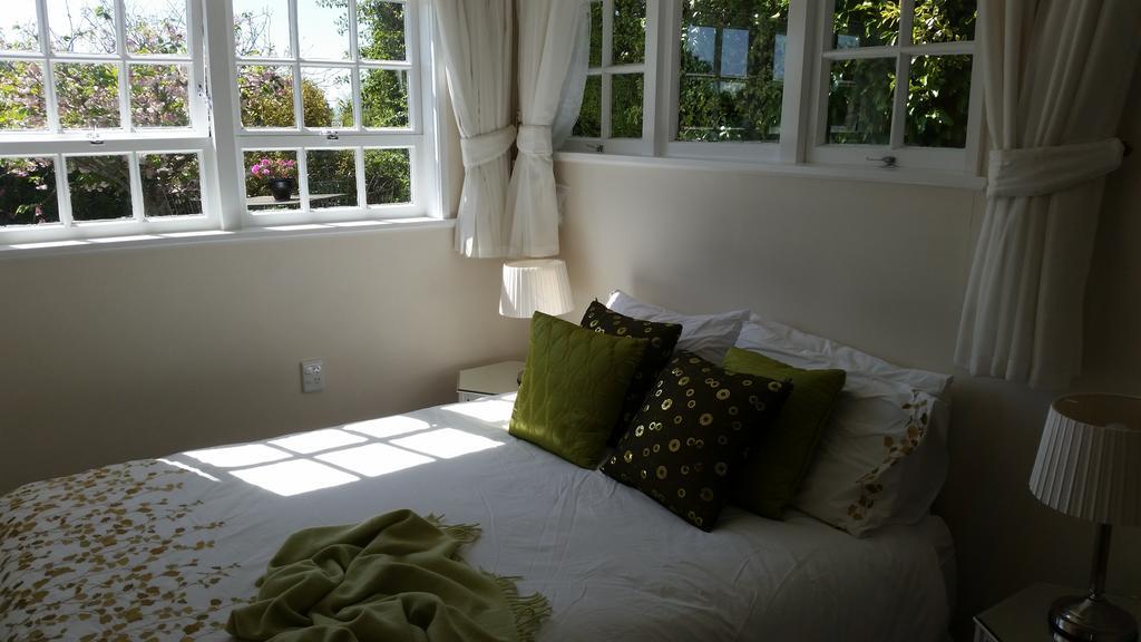 The Whitehouse Of Marybank Apartment Nelson Bagian luar foto